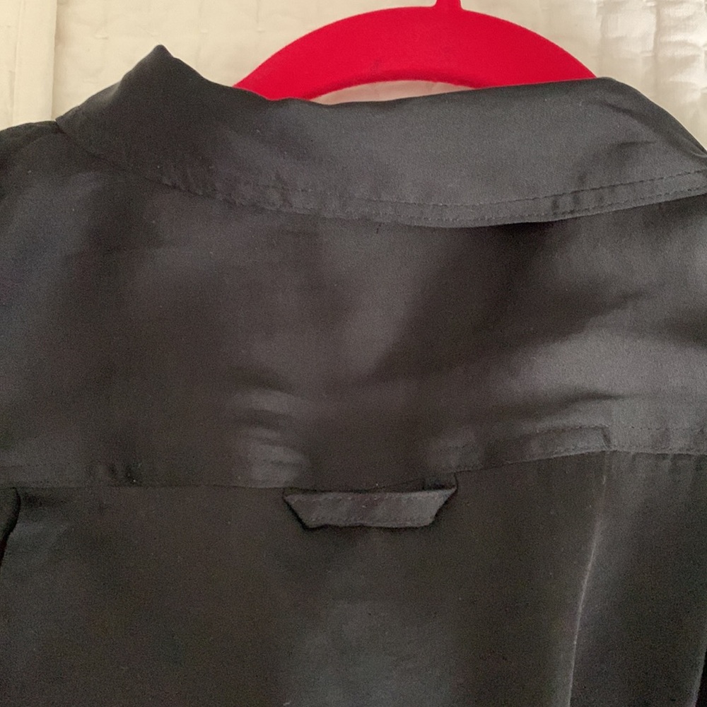 Banana Republic satin pocket front button down blouse - Picture 7 of 7